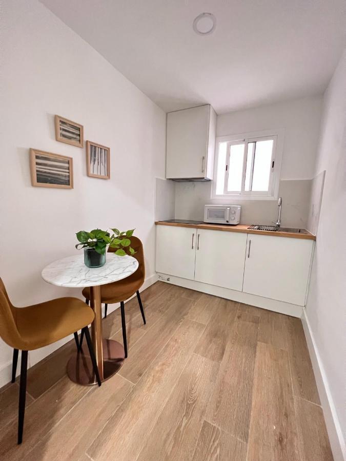 Crysoyle Apartment Barcelona Next To Camp Nou L'Hospitalet de Llobregat Ngoại thất bức ảnh